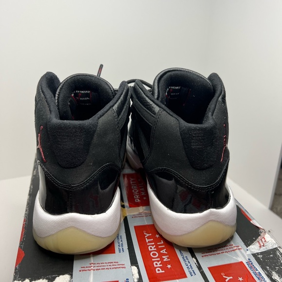 Jordan 11 72-10 Retro 11’s - Picture 6 of 7